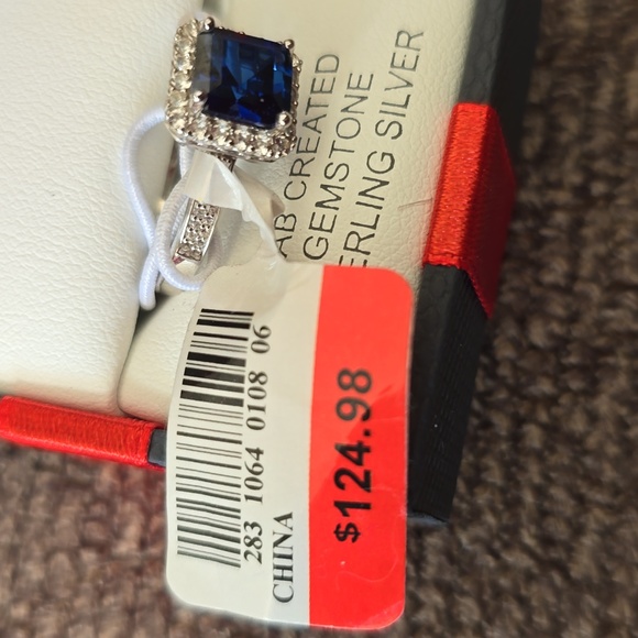 BEAUTIFUL BLUE & WHITE SAPPHIRE LAB CREATED GEMSTONE STERLING SILVER RING SIZE 7 - Picture 8 of 12